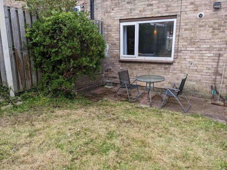 Hidden Gem !Stunning 3 Bedroom Home In Sheffield Handsworth Exterior foto